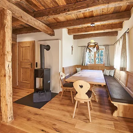 Almhuette Lengau Domek alpejski Saalbach-Hinterglemm